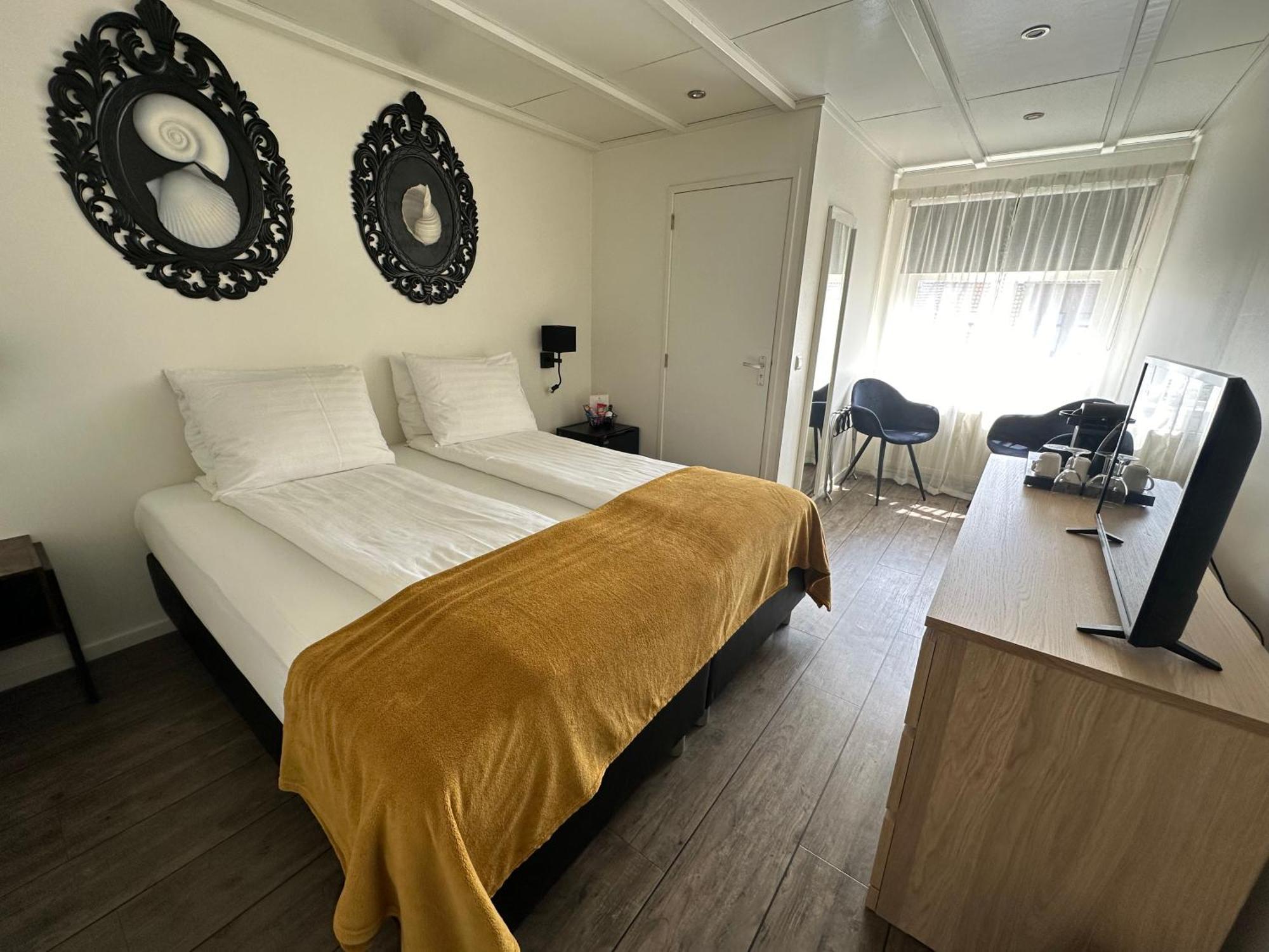 Hotel Buren West-Terschelling Kültér fotó
